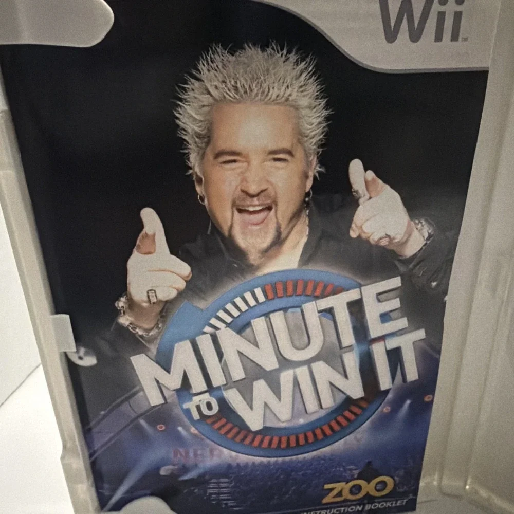 Minute to Win It Nintendo Wii Game Guy Fieri CIB Complete with Manual